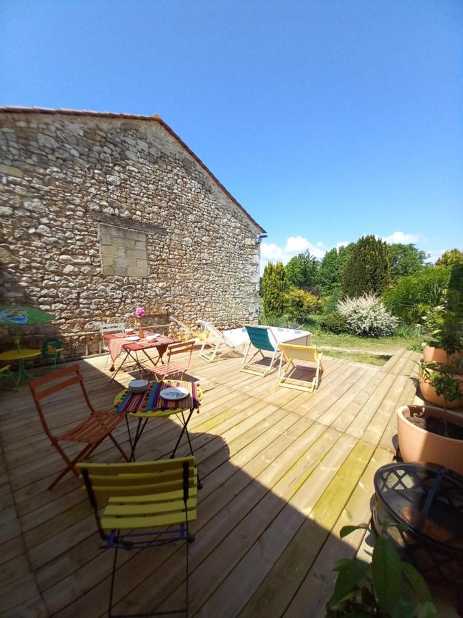 La Yourte Des Merveillaux Riocaud Exterior foto